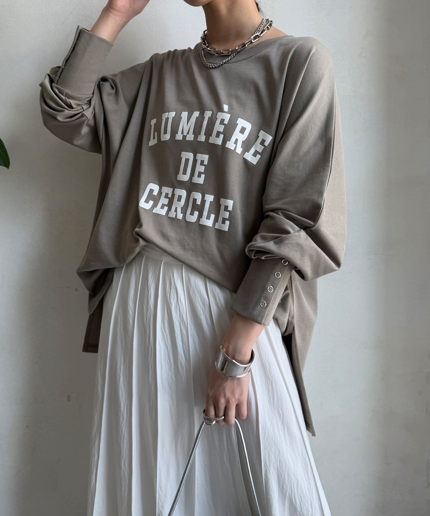 tシャツ LUMIEREドルマンフロッキーロンTEE レディース LUMIEREドルマンフロッキーロンTEE | DOUDOU(ドゥドゥ