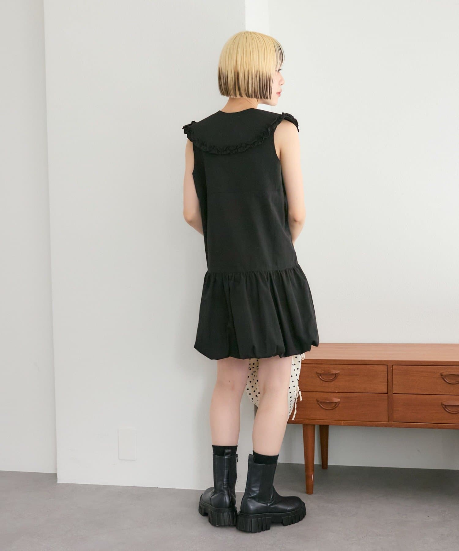 w closet(ダブルクローゼット) 【25AW】【3点セット/3色展開】シュシュ衿付きバルーンワンピ