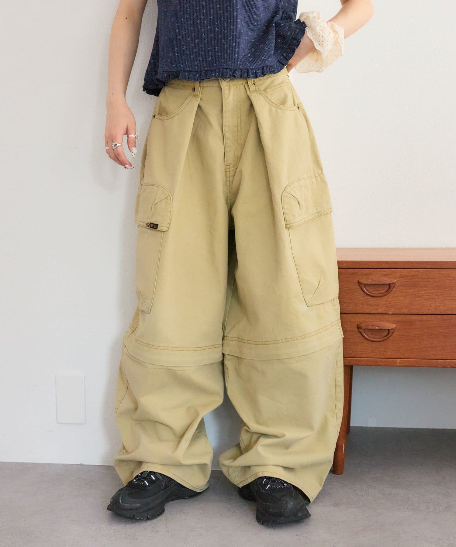 ダブルウエストカーゴパンツ GYDA カーゴパンツ ハイウエストSIDE RIPPEDカーゴワイドパンツ