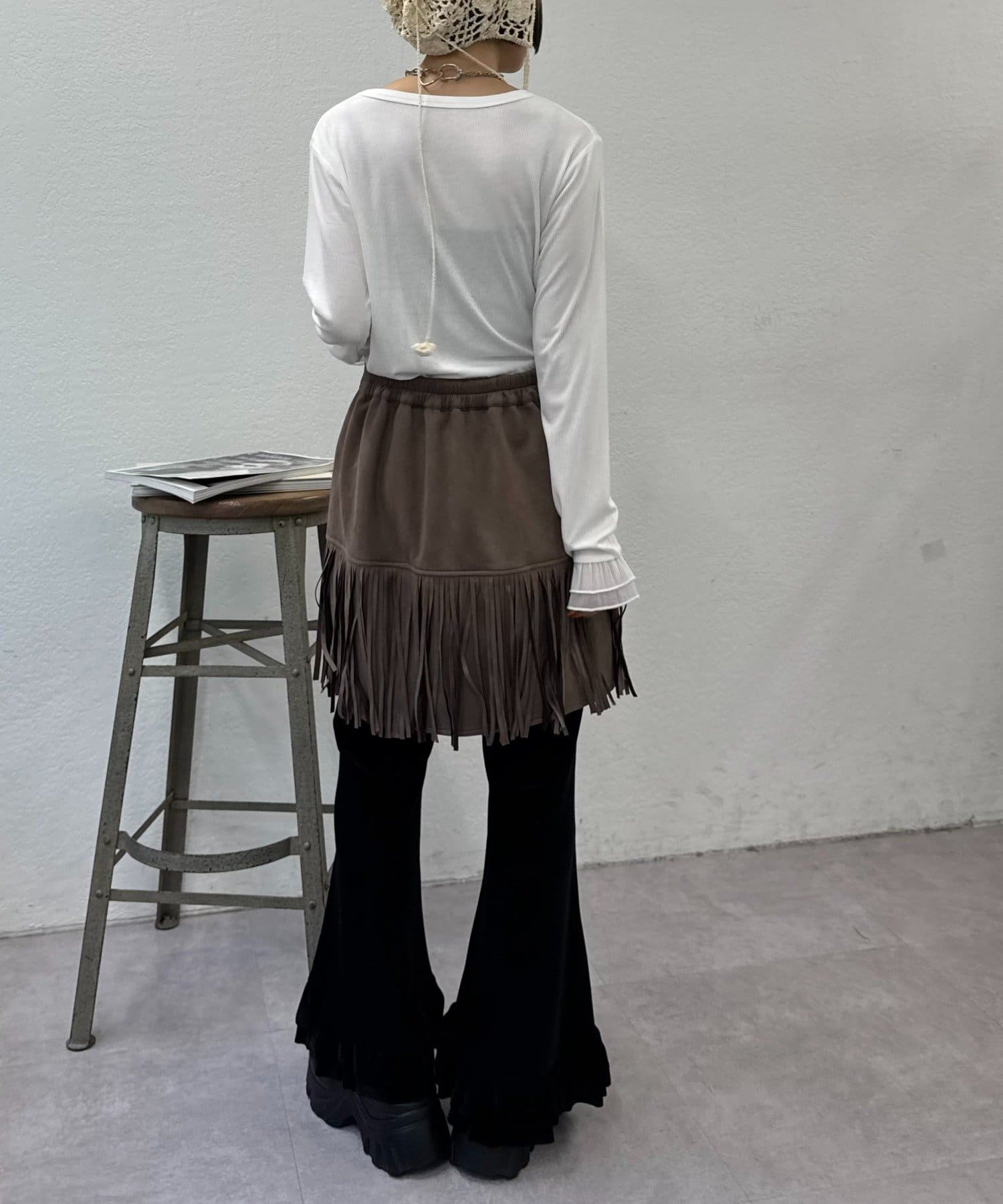 w closet(ダブルクローゼット) 【25AW】【４色展開】裾フリルベロアパンツ