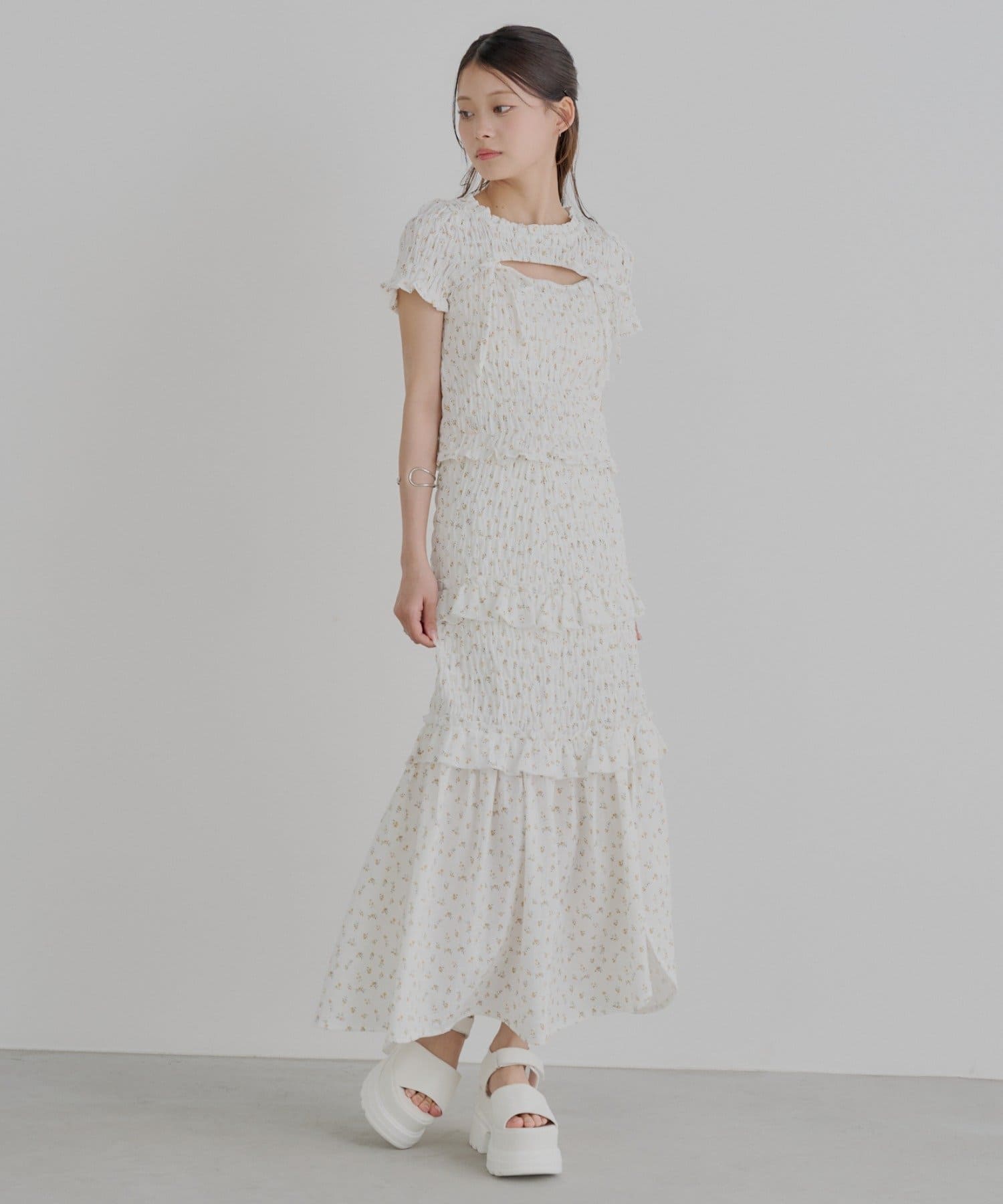 OUTLET(アウトレット) 【Chico】フリルデザインシャーリングスカート