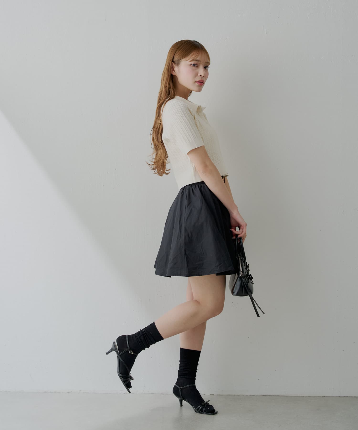 OUTLET(アウトレット) 【Chico】バックリボン付ボリュームフレアミニスカート