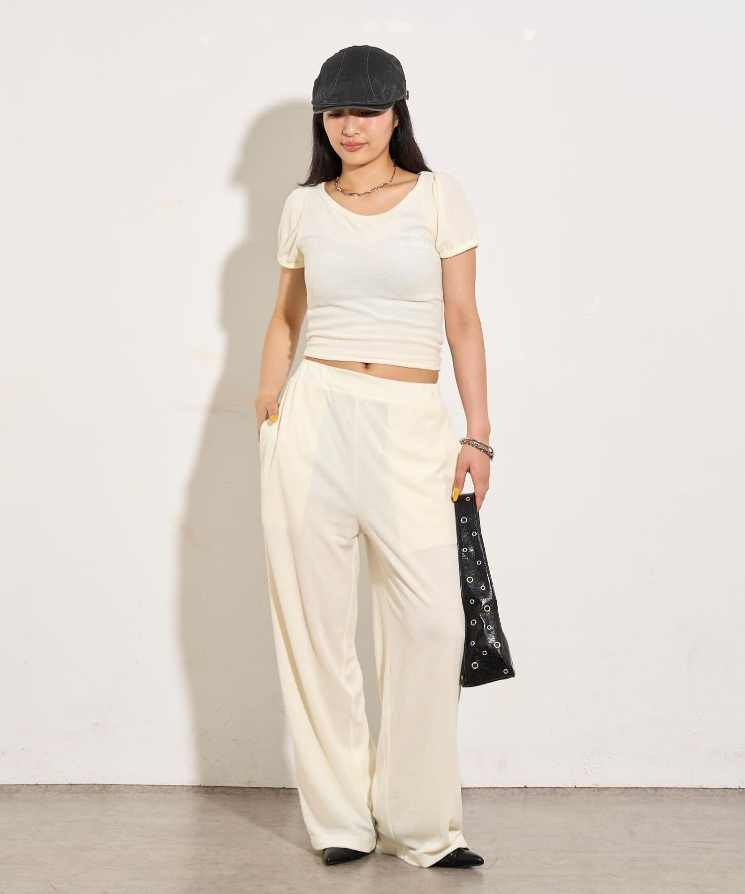 OUTLET(アウトレット) 【WHO'S WHO gallery】パイルロゴパンツ