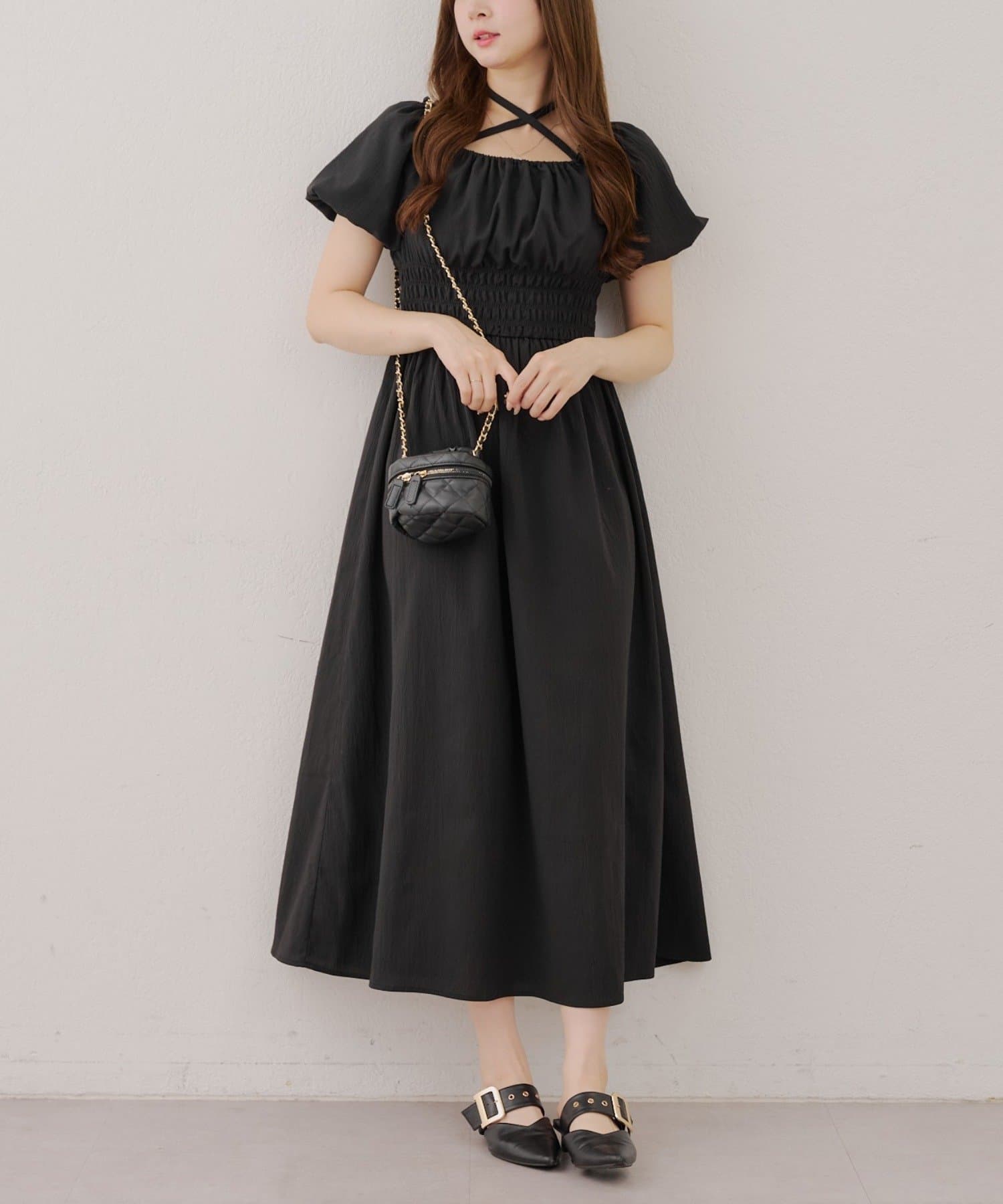 NICE CLAUP / OLIVE des OLIVE OUTLET(ナイスクラップ  / オリーブ デ オリーブ アウトレット) 【RMAF】ホルター付き袖バルーンワンピ