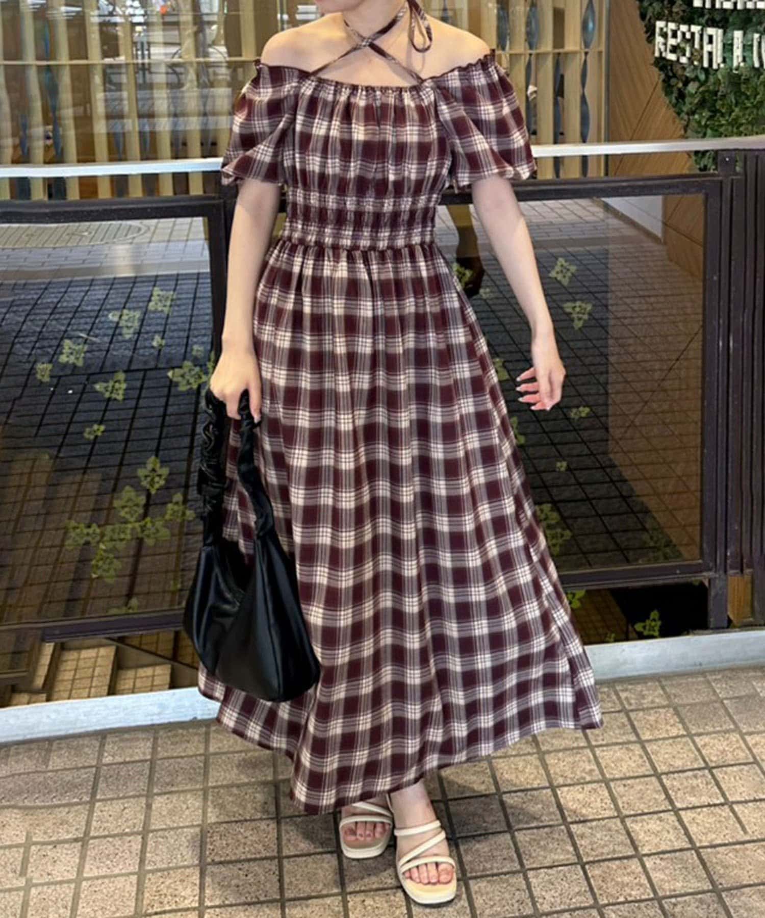NICE CLAUP / OLIVE des OLIVE OUTLET(ナイスクラップ  / オリーブ デ オリーブ アウトレット) 【RMAF】ホルター付き袖バルーンワンピ