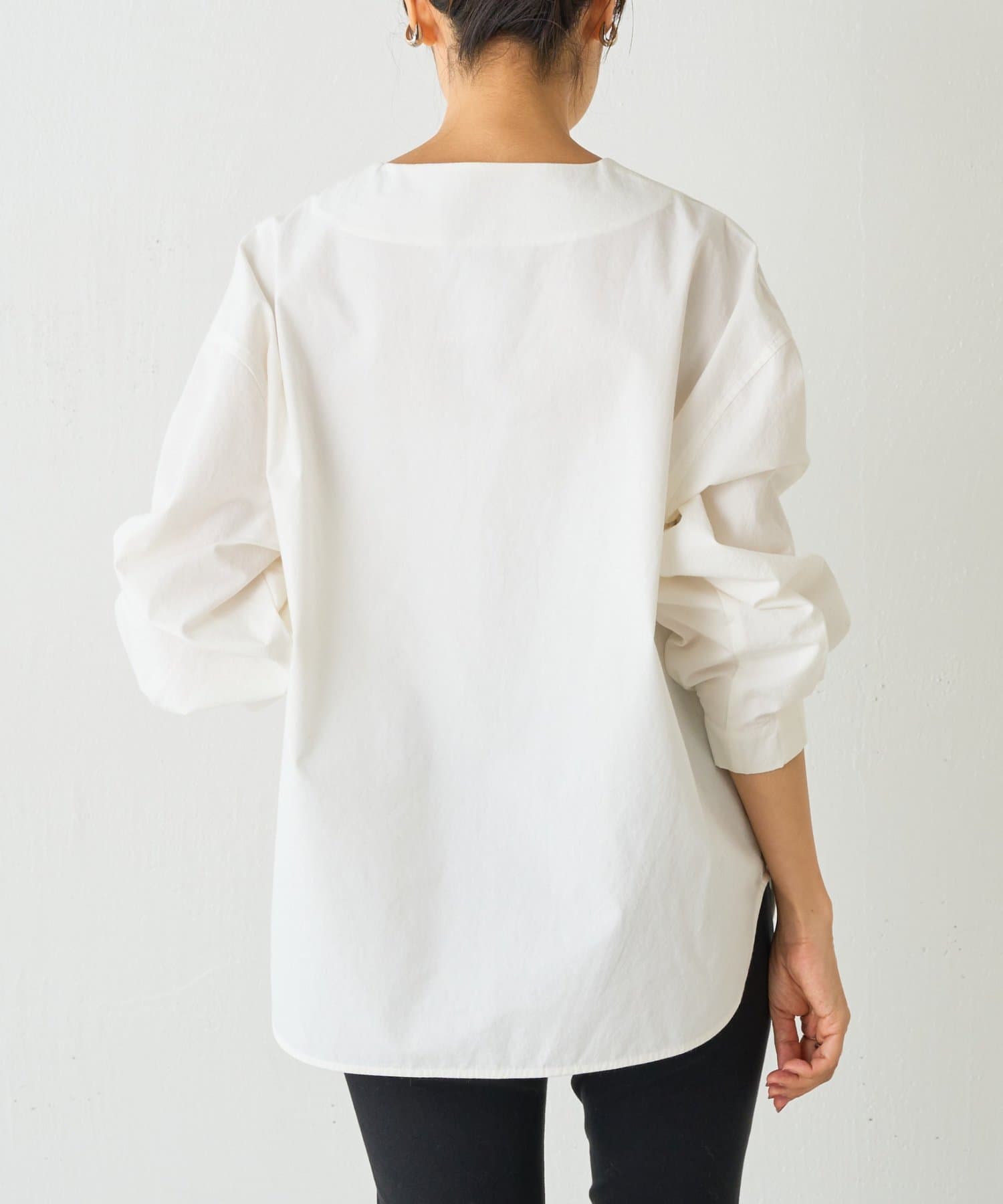 15 quinze》フロントジップコットンプルオーバー | BEARDSLEY