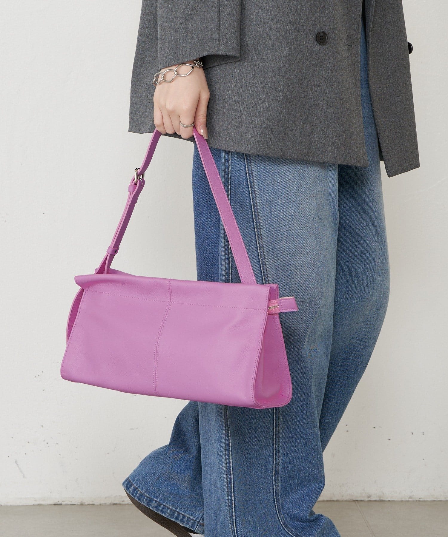 russet(ラシット) レザーショルダーバッグ