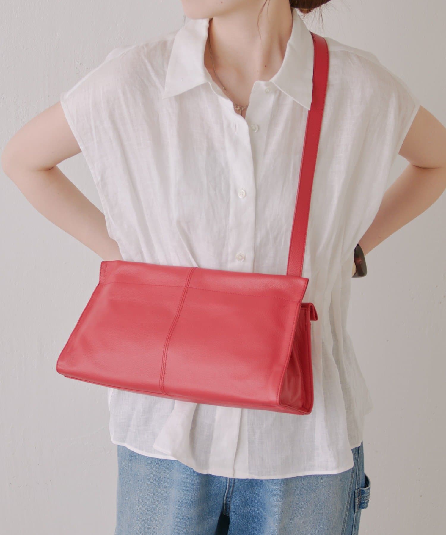 russet(ラシット) レザーショルダーバッグ