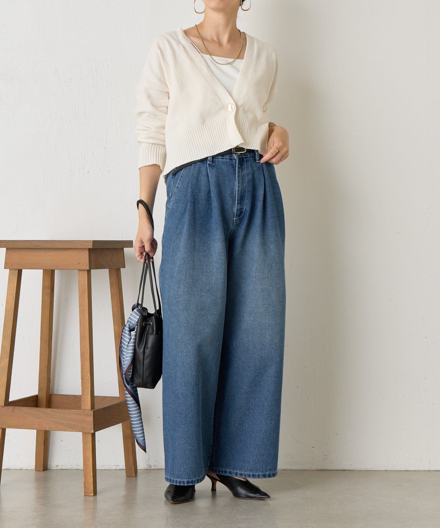 タックワイドデニムパンツ | Jena espace merveilleux(ジェナ