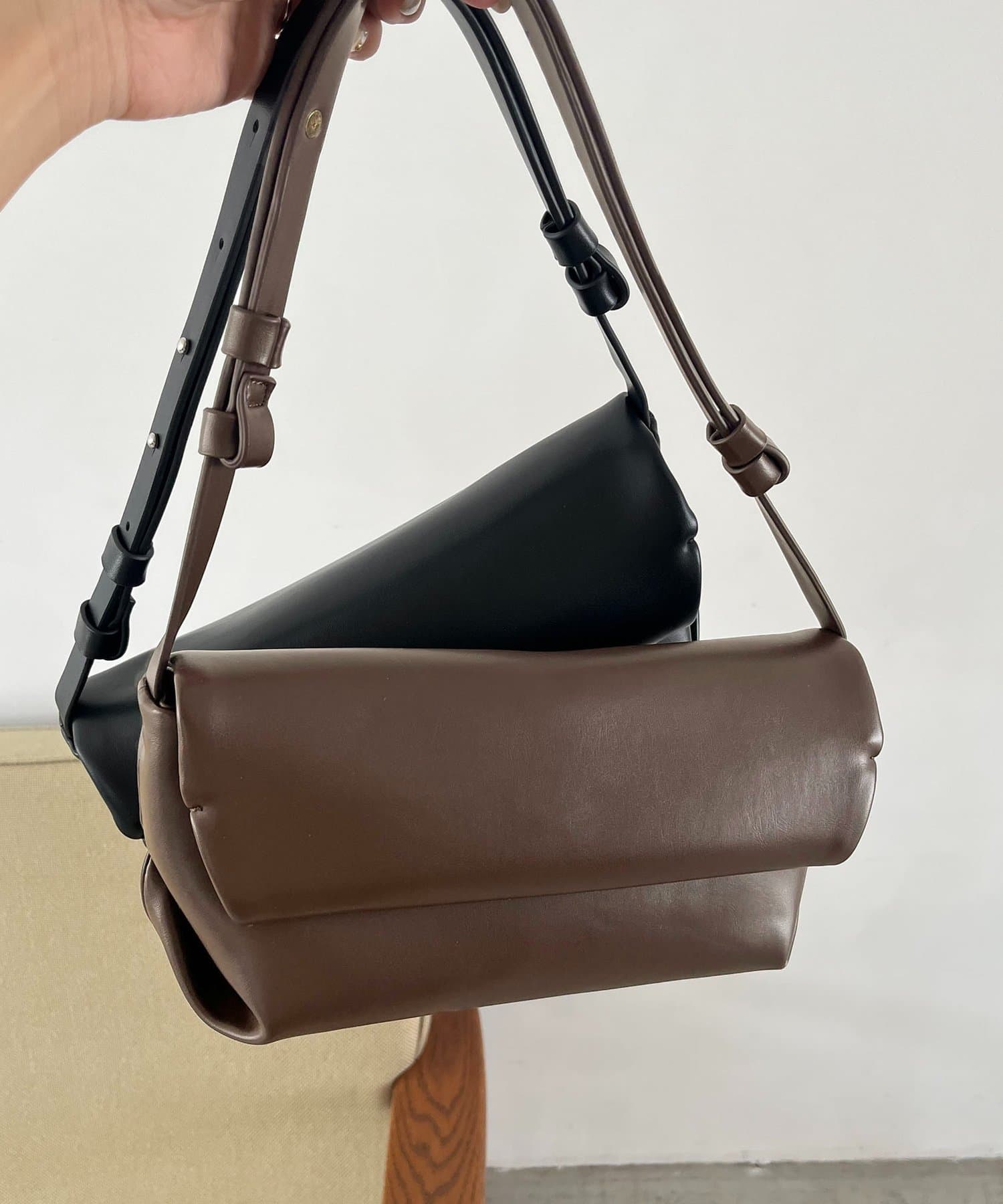 CAPRICIEUX LE'MAGE(カプリシュレマージュ) 【500mlペットボトル収納可◎】ロールバッグ