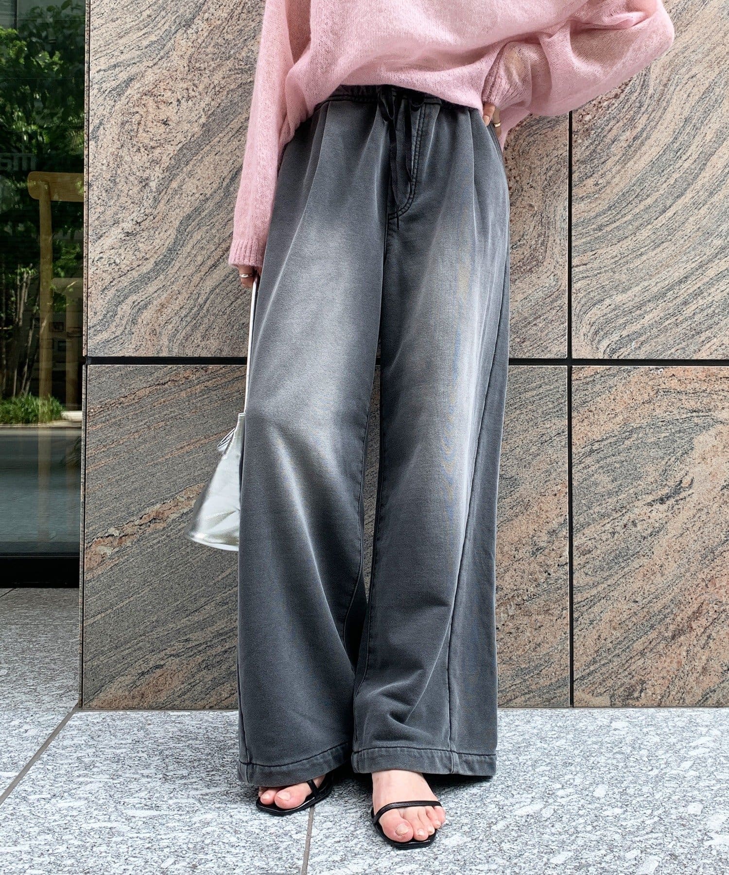 DOUDOU(ドゥドゥ) 【デニムなのにスウェット!?】デニムスウェットパンツ