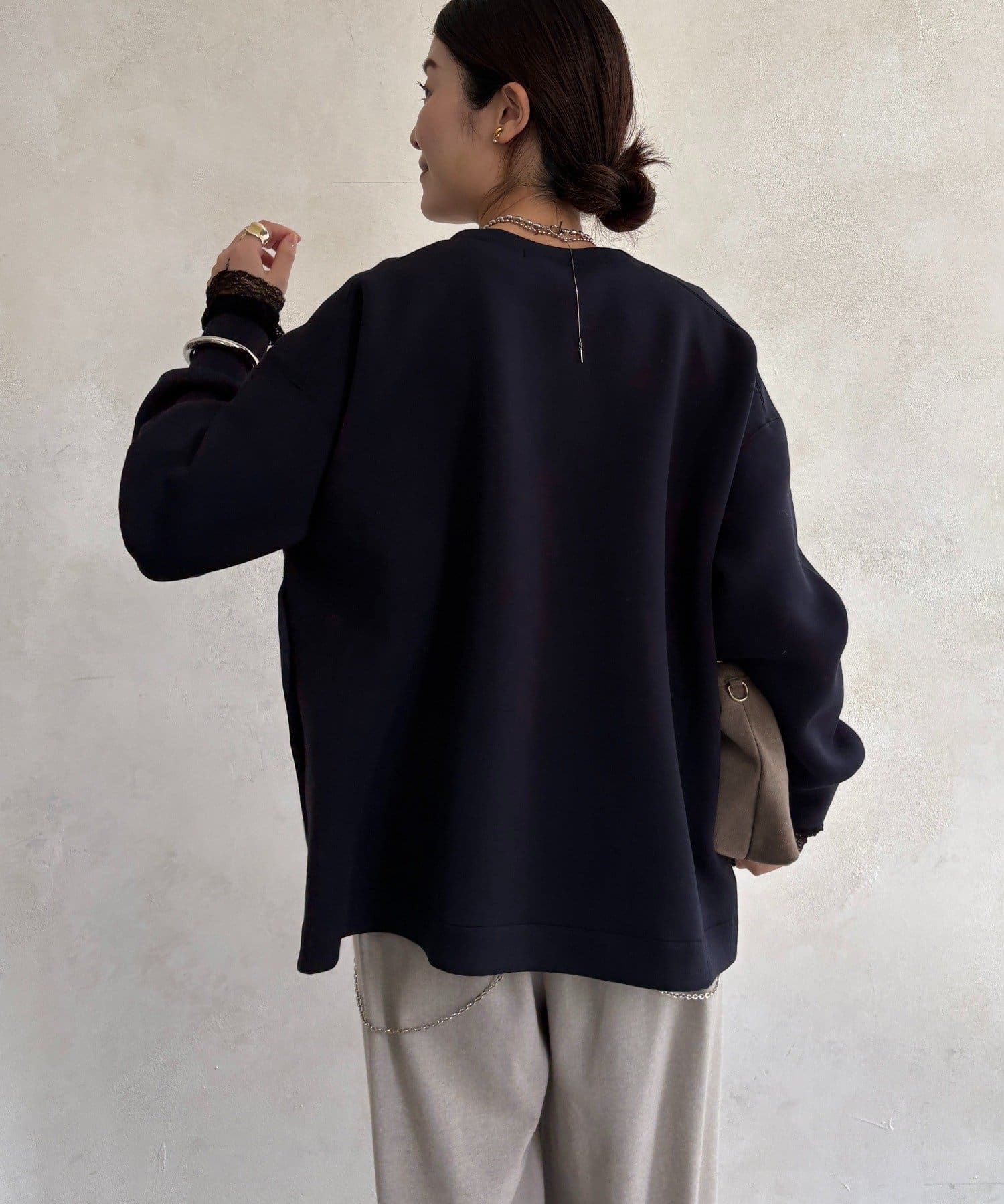 DOUDOU(ドゥドゥ) 【WEB限定】ロゴサガラ刺繍ダンボールプルオーバー