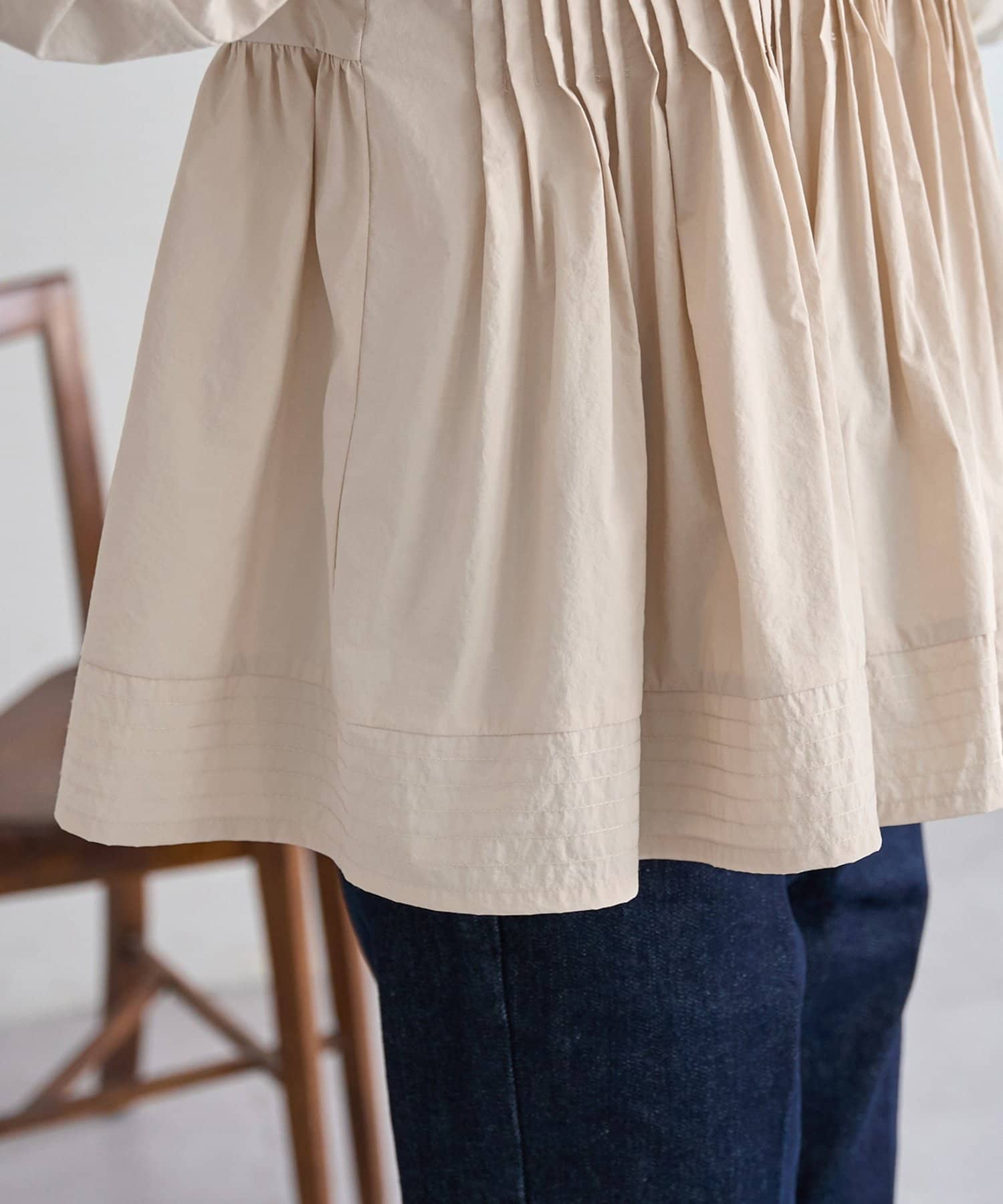 DISCOAT(ディスコート) ピンタックペプラムブラウス