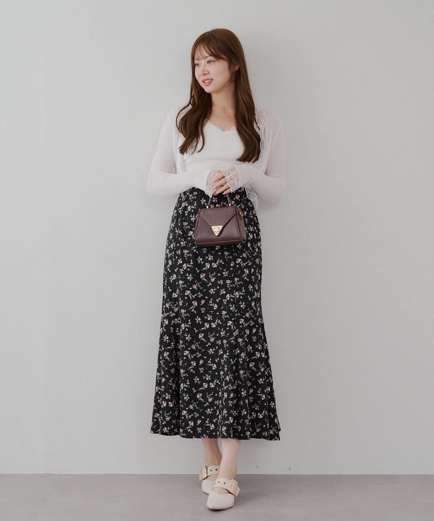NICE CLAUP / OLIVE des OLIVE OUTLET(ナイスクラップ  / オリーブ デ オリーブ アウトレット) 愛されアイテム【RMAF】小花プリントマーメイドスカート