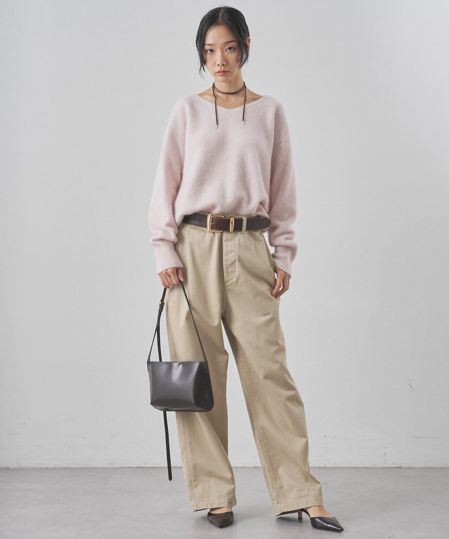 Whim Gazette(ウィム ガゼット) フォックスウール Vネックプルオーバー