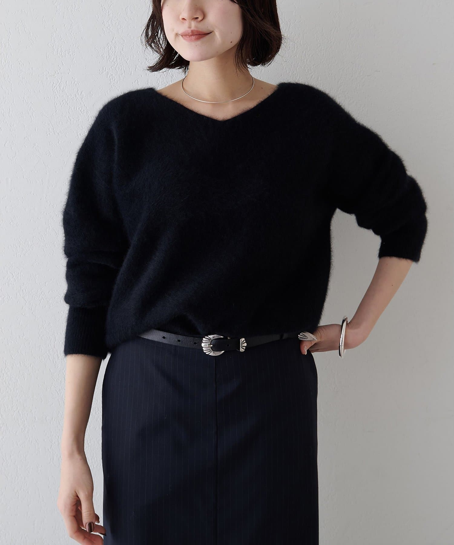 Whim Gazette(ウィム ガゼット) フォックスウール Vネックプルオーバー