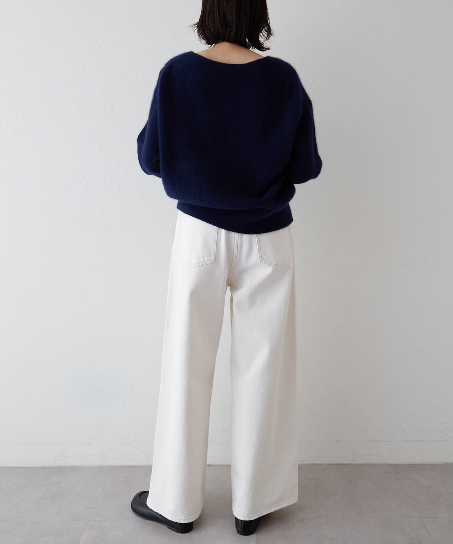 Whim Gazette(ウィム ガゼット) フォックスウール Vネックプルオーバー