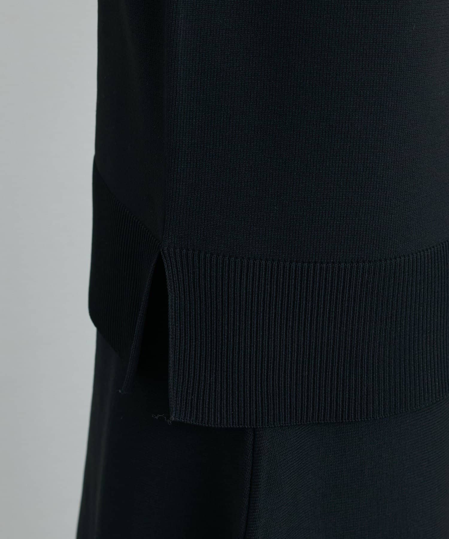 NICE CLAUP / OLIVE des OLIVE OUTLET(ナイスクラップ  / オリーブ デ オリーブ アウトレット) 【natural couture】セットアップ対応Ｖネックシンプルニット