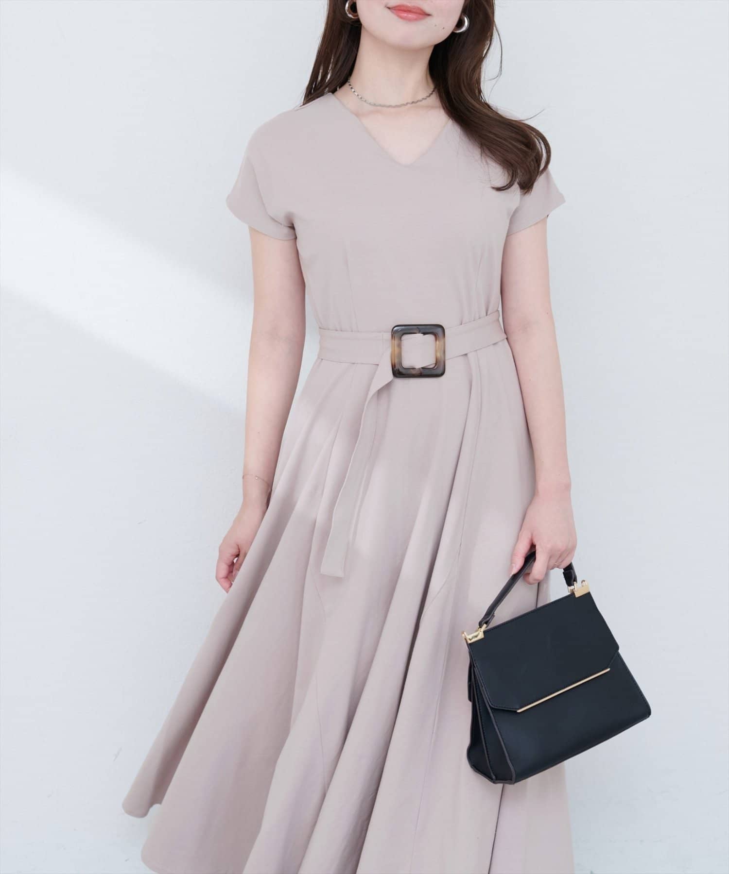 【美品】ファスフィーユアシュアヴルパリス Vネックフローラルカットソーワンピース セール】《5色展開/S-LLサイズ》シルケットVネックフレア