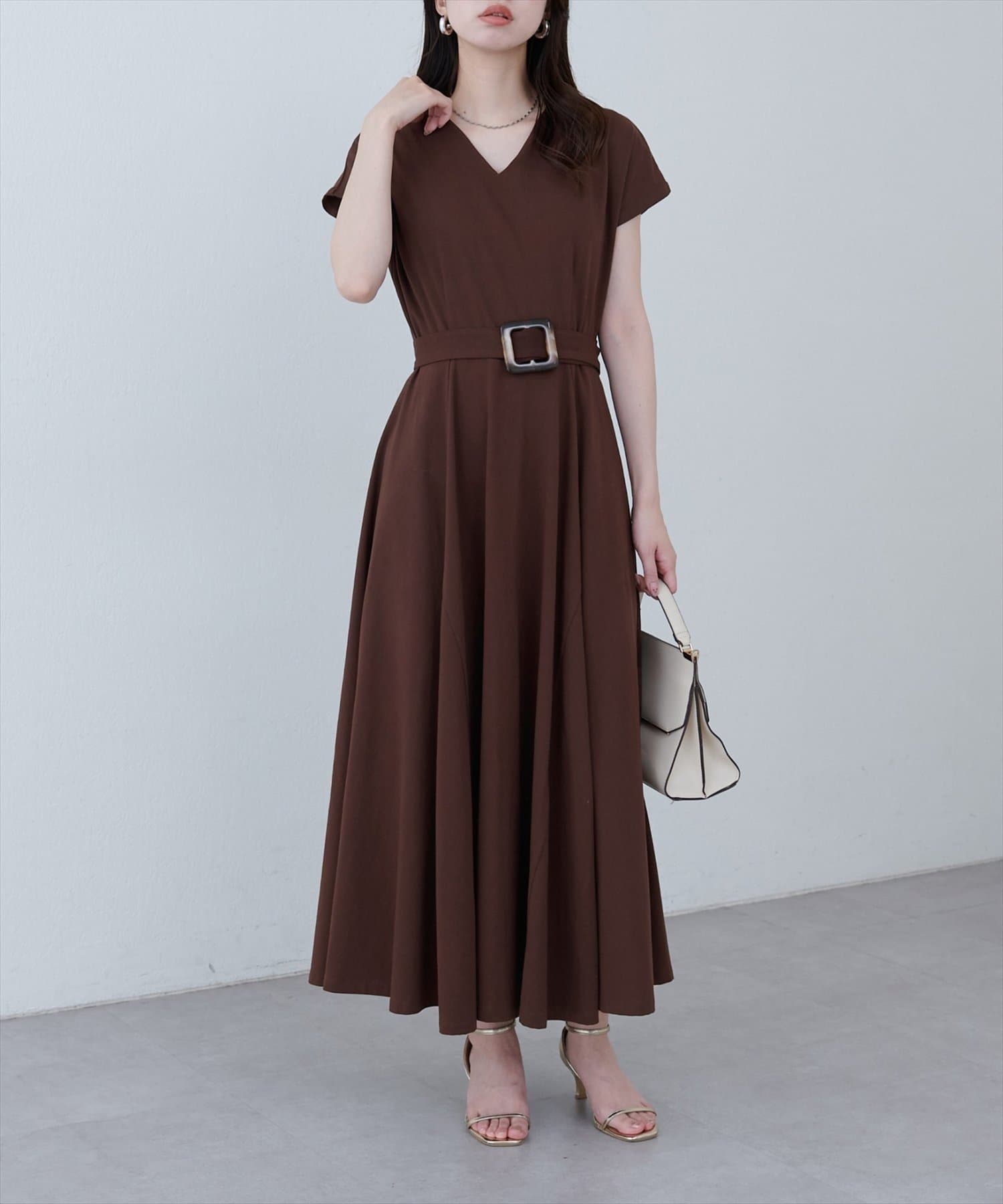 NICE CLAUP / OLIVE des OLIVE OUTLET(ナイスクラップ  / オリーブ デ オリーブ アウトレット) 【natural couture】Vネックカットソーワンピース