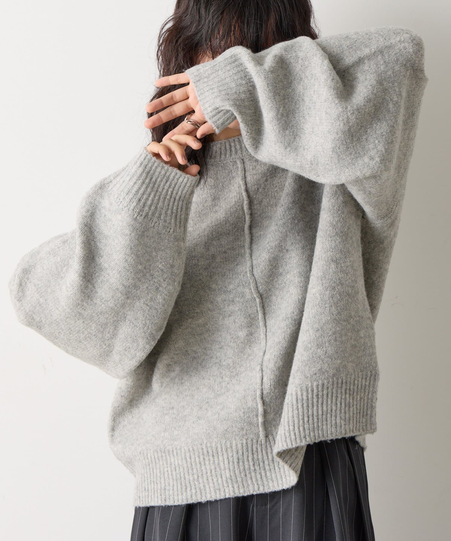 -goocy-(グーシー) ヤクタッチ袖タックデザインプルオーバー