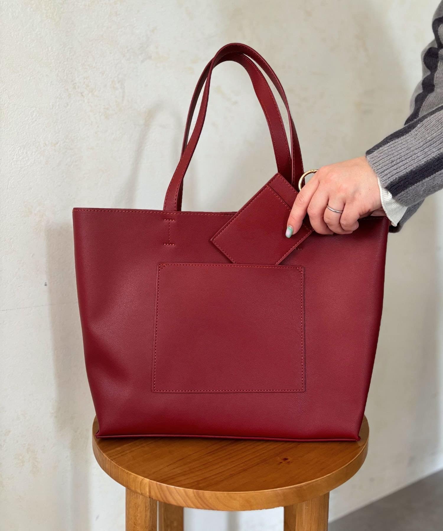 LOCUST(ローカスト) 【通勤通学に】 グランラージA4トート