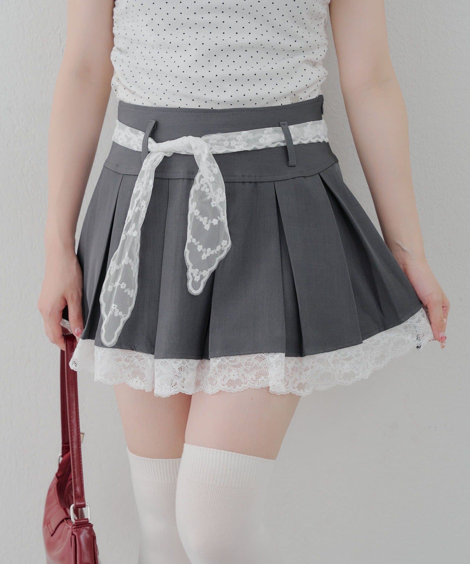NICE CLAUP / OLIVE des OLIVE OUTLET(ナイスクラップ  / オリーブ デ オリーブ アウトレット) 【RMAF】レースリボンプリーツミニスカート