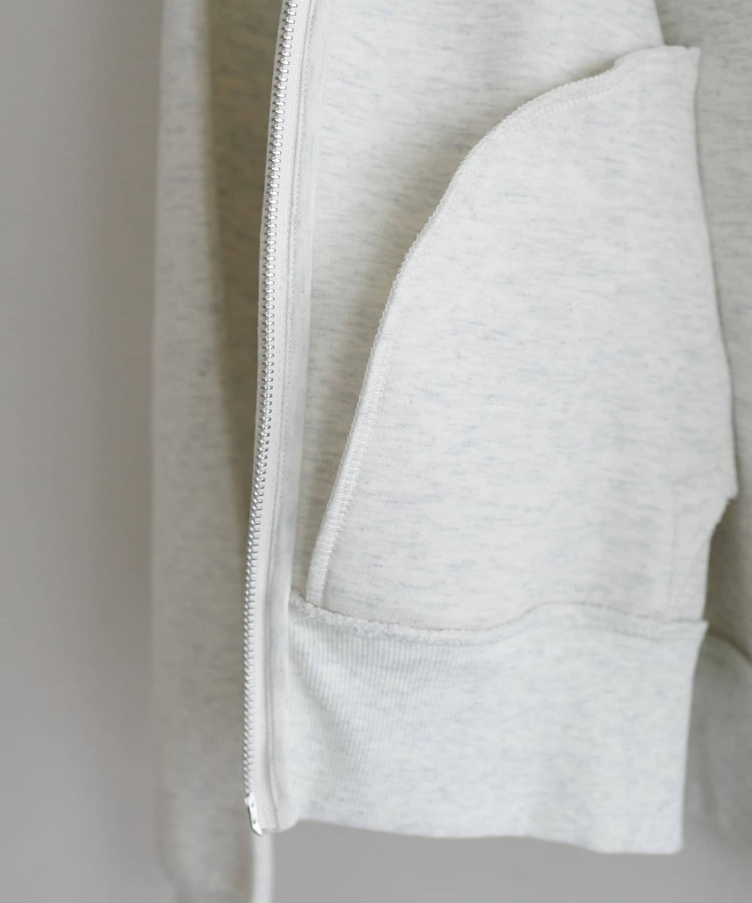 DISCOAT(ディスコート) ボンディングWジップパーカー