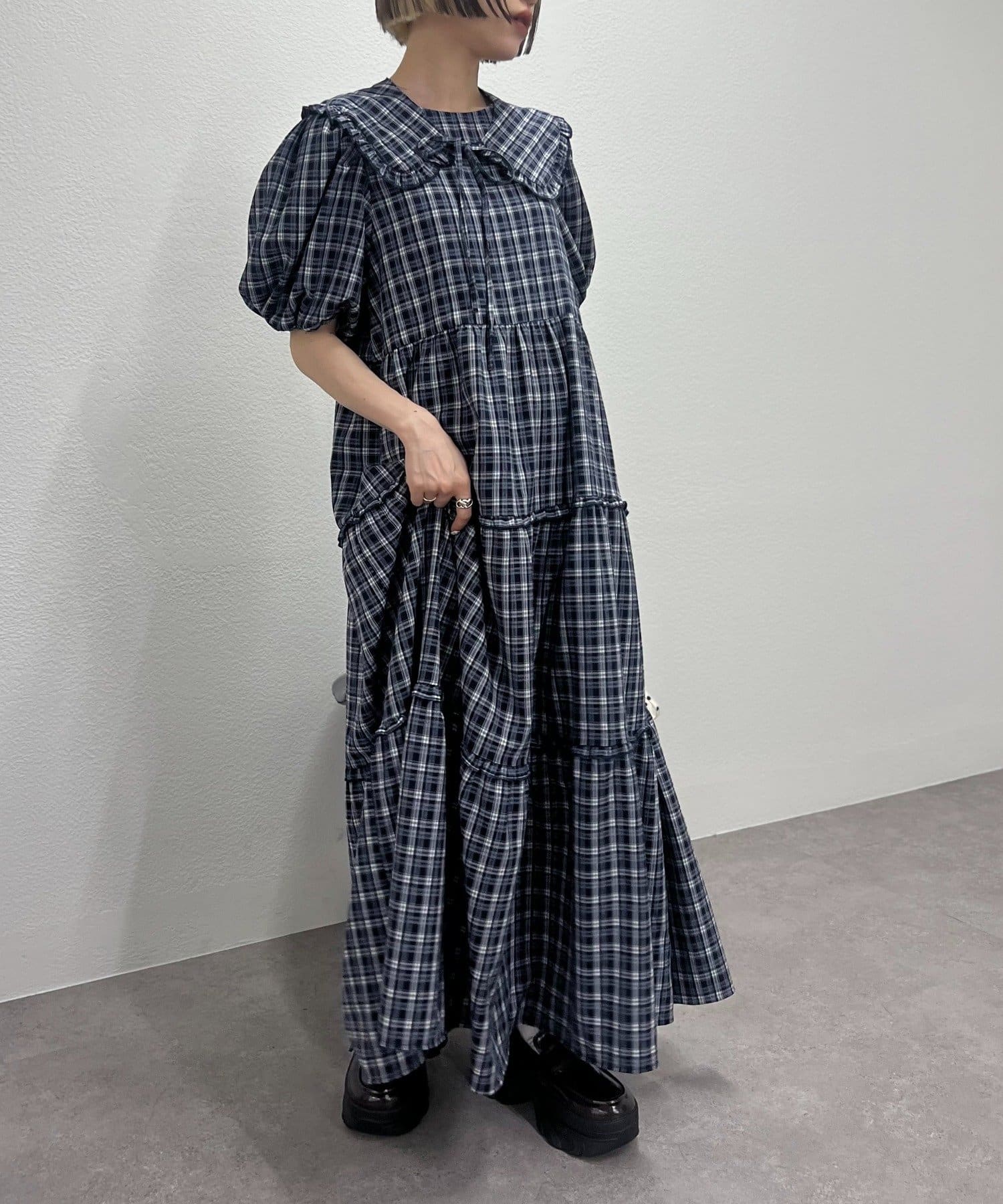 w closet(ダブルクローゼット) 【25AW】【セットアイテム】衿付き柄アソートワンピース