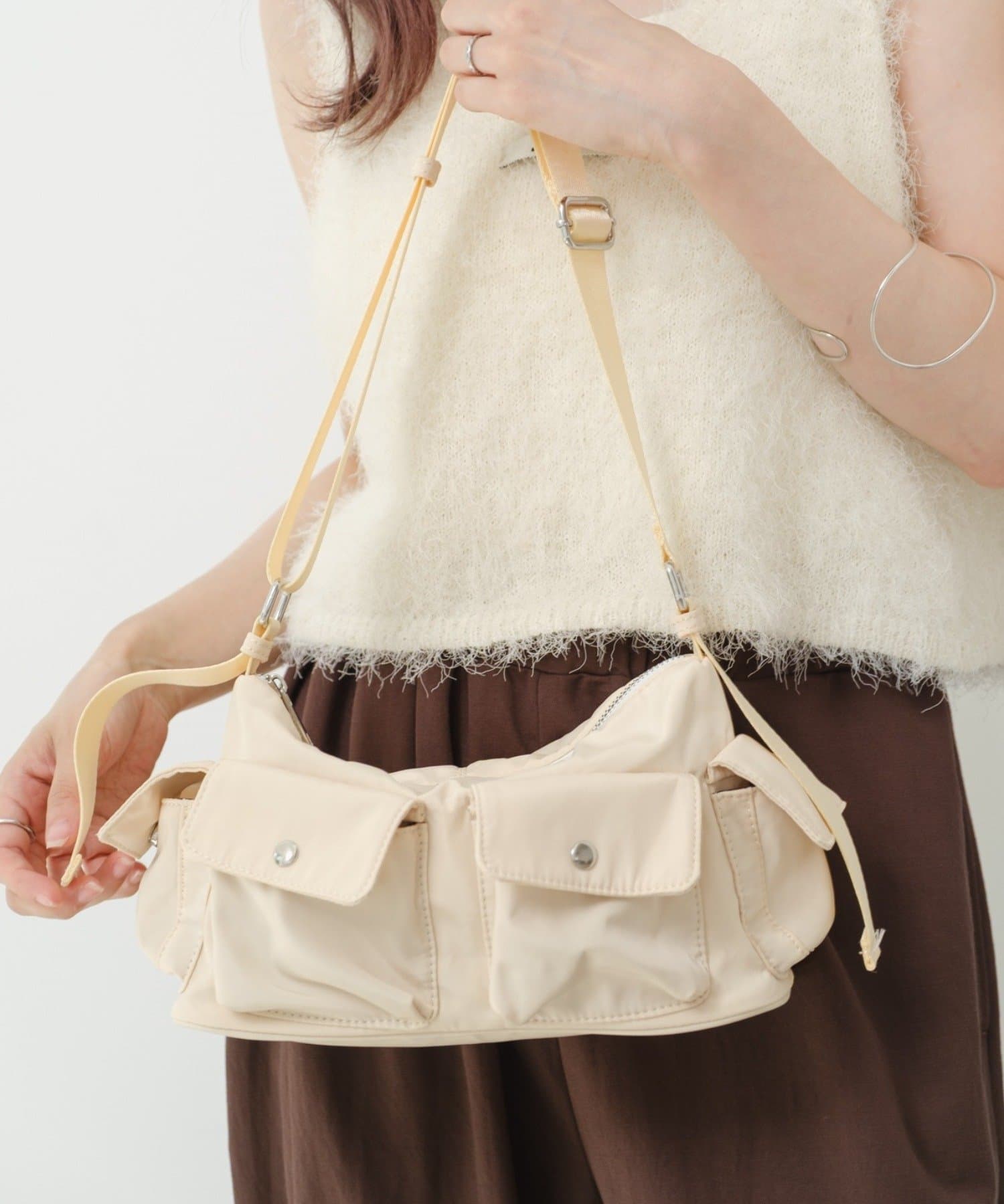 Kastane(カスタネ) 【2WAY/500mlペットボトル収納可】ナイロンショルダーBAG