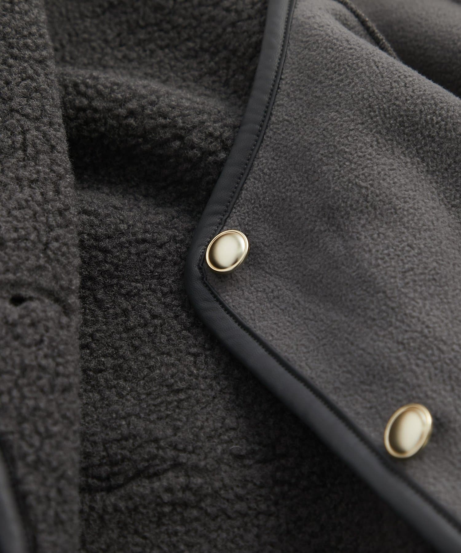 un dix cors(アンディコール) 《幅広く楽しめる◎》リバーシブルボアコート