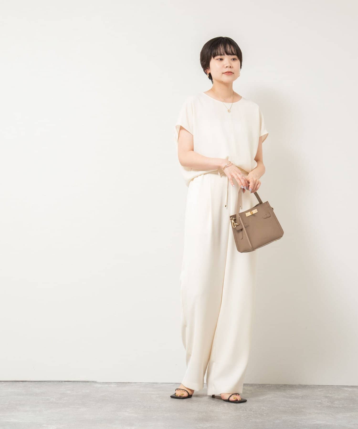 ブラウス シャツ 「セットアップ対応」ウォッシャブルダブルサテンフレンチブラウス レディース セットアップ対応》ウォッシャブルダブルサテンフレンチブラウス