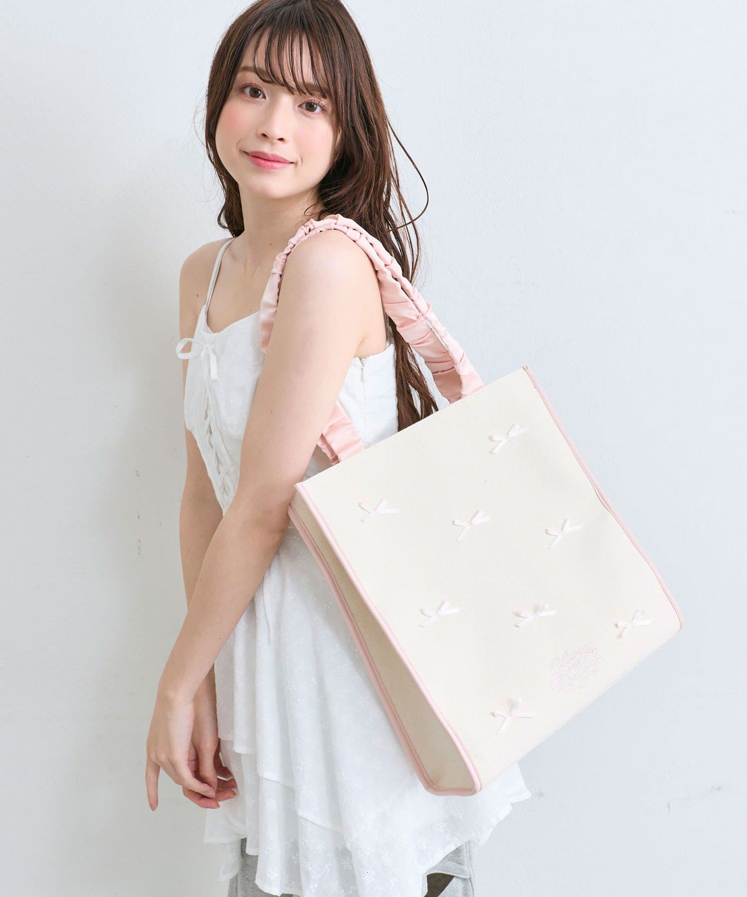 OLIVE des OLIVE ミニトート エンブレム付きファーミニトートバッグ | OLIVE des OLIVE