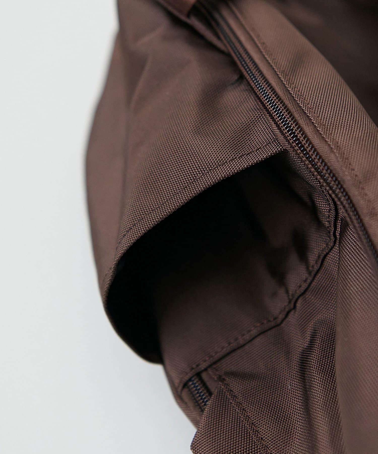 DISCOAT(ディスコート) 【新色追加！/9ポケット/サコッシュにも◎/ユニセックス】ユーティリティバックパック《詳細動画あり》