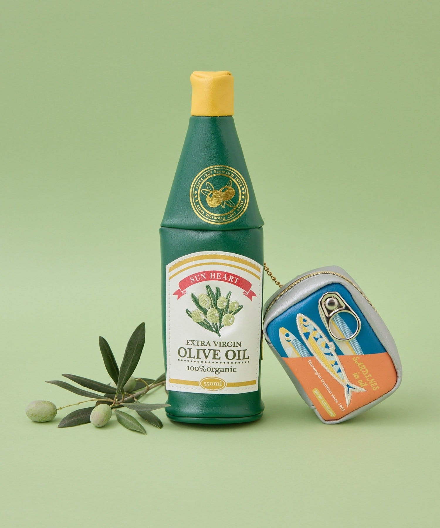 ear PAPILLONNER(イア パピヨネ) 【yup!（ヤップ）】OLIVE＆SARDINES/オリーブオイル瓶＆オイルサーディン缶/ポーチ＆エコバッグ