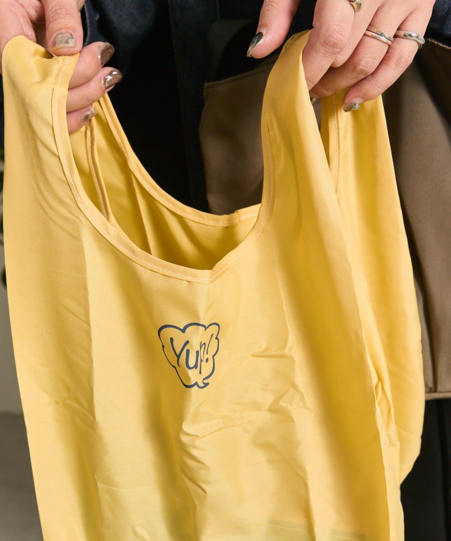 ear PAPILLONNER(イア パピヨネ) 【yup!（ヤップ）】OLIVE＆SARDINES/オリーブオイル瓶＆オイルサーディン缶/ポーチ＆エコバッグ