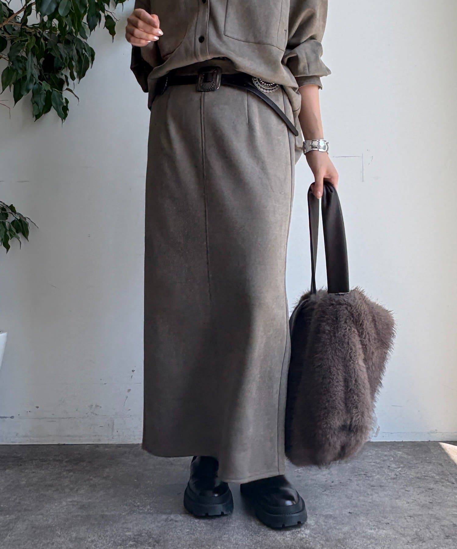 DOUDOU(ドゥドゥ) スウェードダンボールIラインスカート
