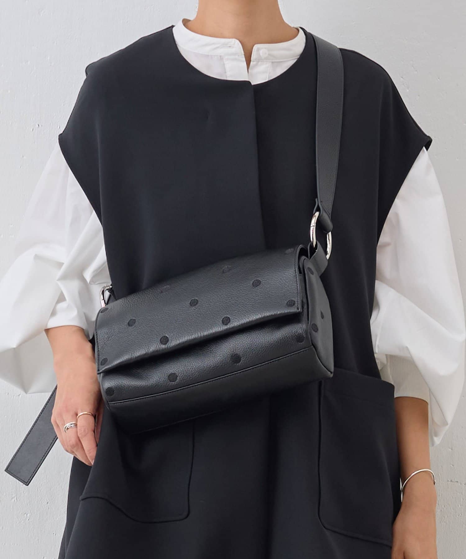 BEARDSLEY(ビアズリー) 《インフルエンサーコラボ》NEWボディバッグ