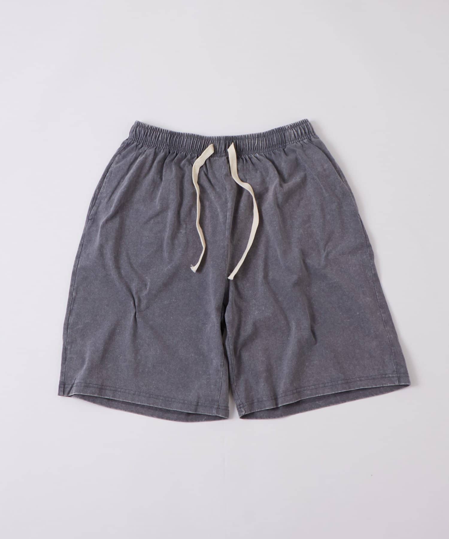 WHO’S WHO gallery(フーズフーギャラリー) KOOKYNケミカルウオッシュハーフパンツ