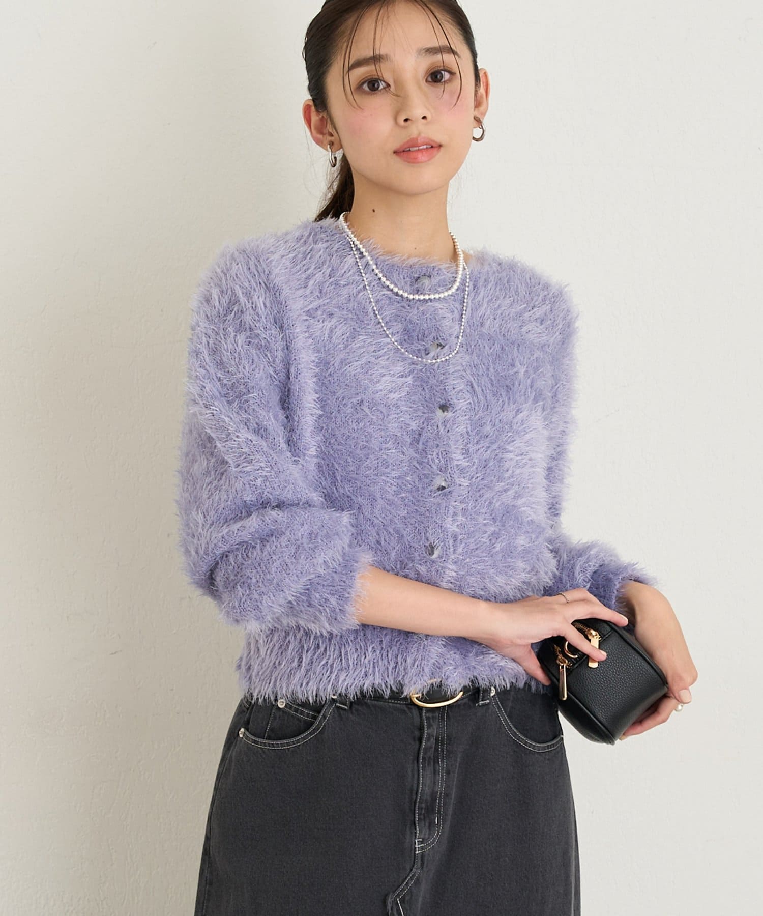 un dix cors(アンディコール) 《セットアップ可・大人フェミニンに》ソフトシャギークリアボタンカーディガン