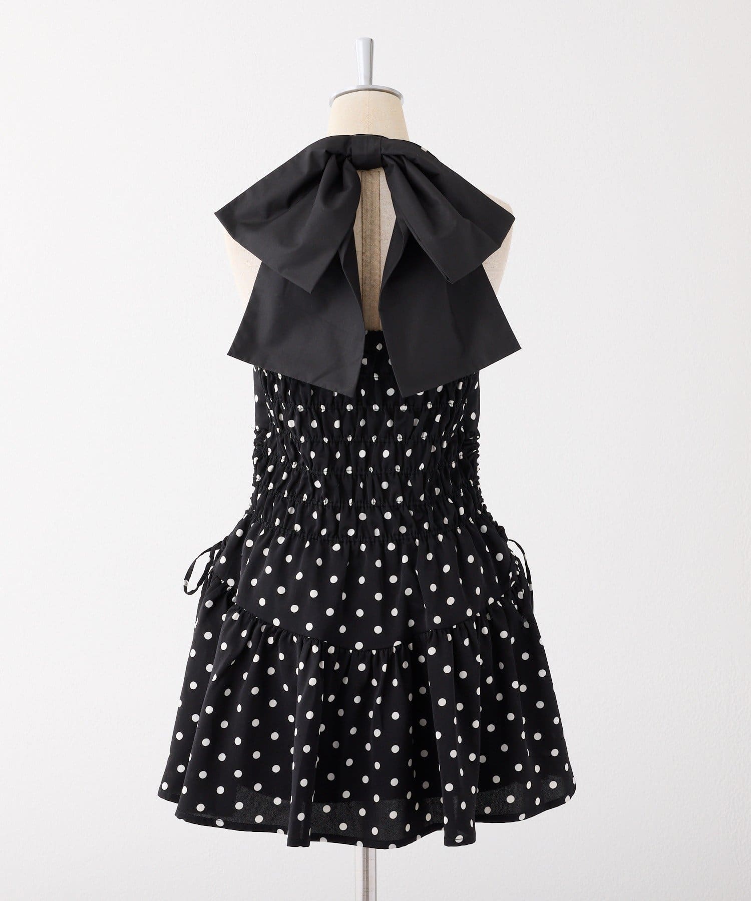 one after another NICE CLAUP(ワンアフターアナザー ナイスクラップ) 【Mode Ribbon Collection】バックリボンミニワンピ