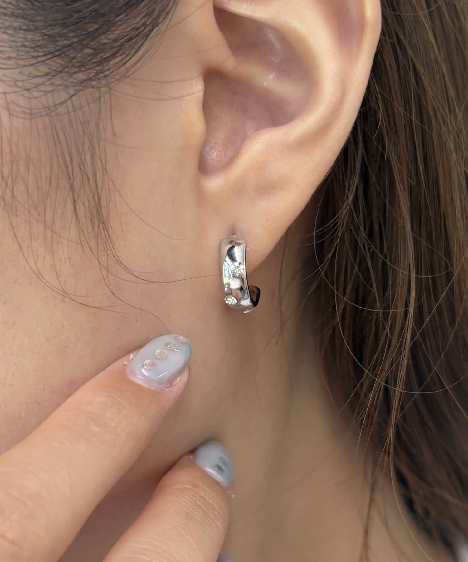Lattice(ラティス) ビジューフープピアス