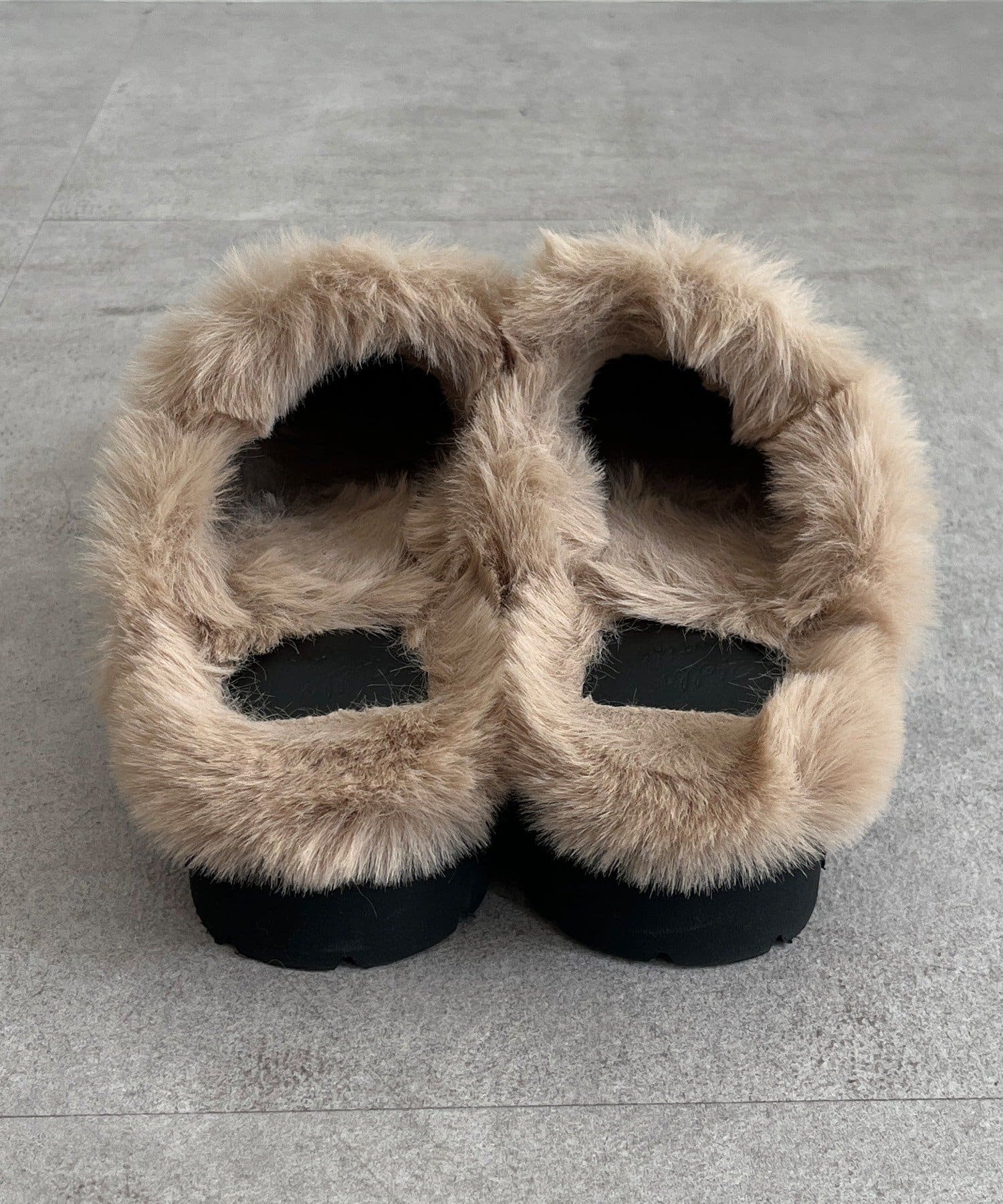 DOUDOU(ドゥドゥ) ファーローファー