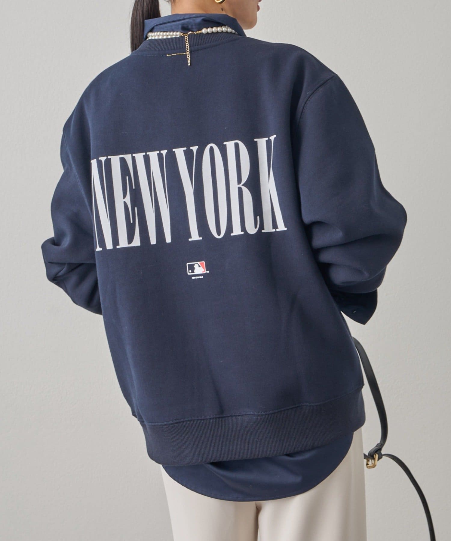 LOUNGEDRESS(ラウンジドレス) 【NEW ERA/ニューエラ】 OS CrewNeck