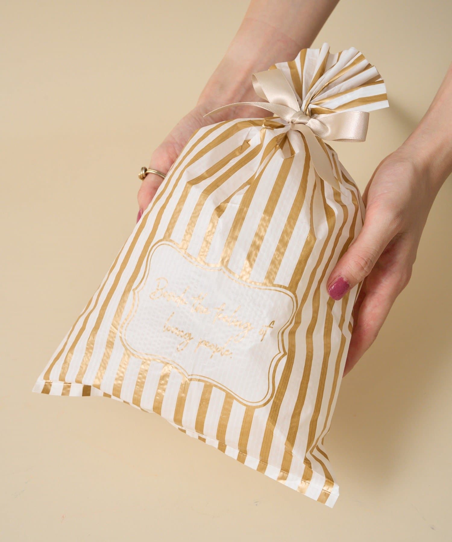 BIRTHDAY BAR(バースデイバー) 【ラッピングでお届け】ピローミストとホットアイマスクのセット