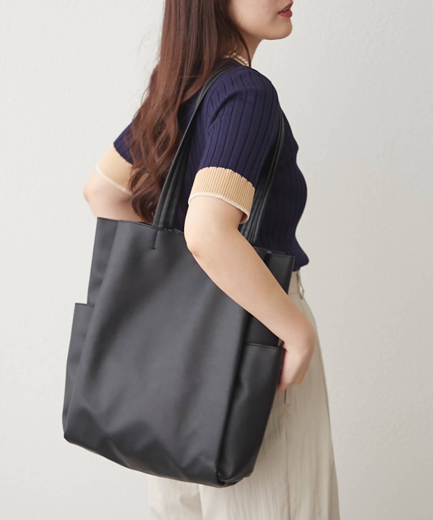 6ポケット】【A4が入る】収納上手になれるトートバッグ | Remind me