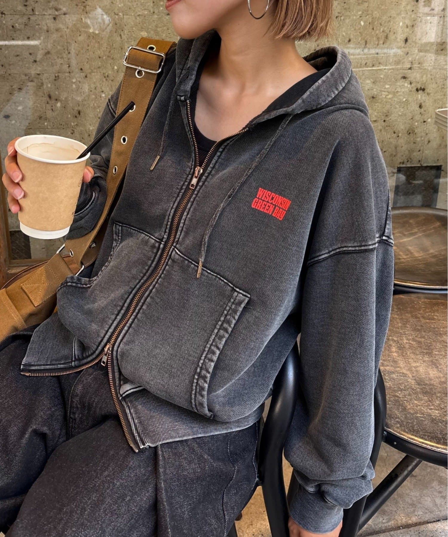 CIAOPANIC TYPY(チャオパニックティピー) 【UNISEX】アシッドウォッシュ加工ロゴジップパーカー
