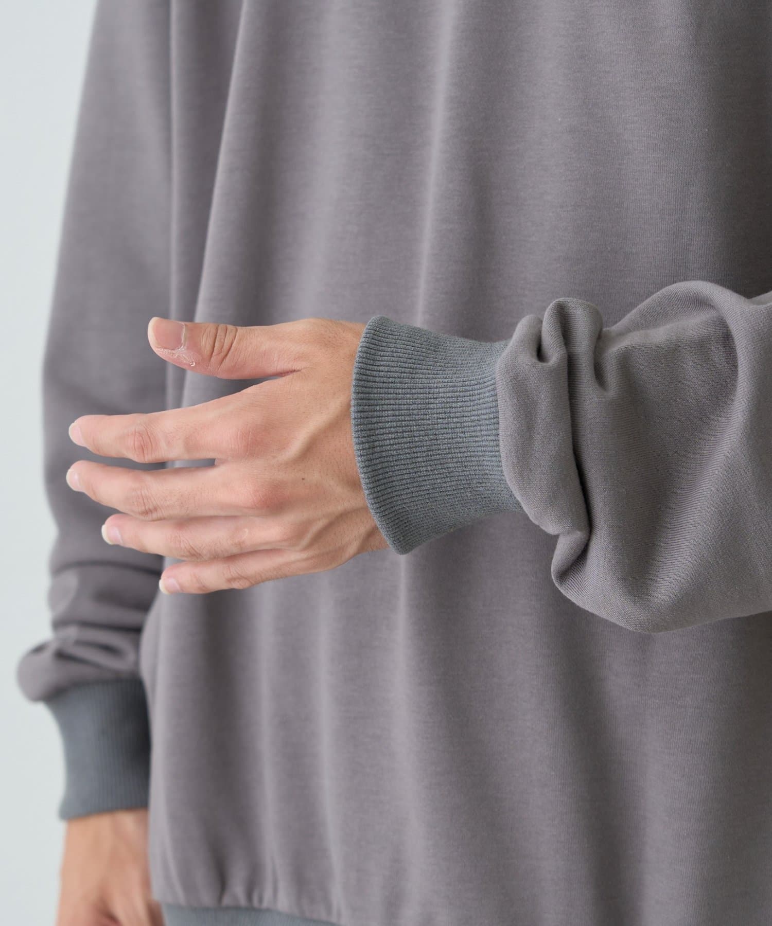 CIAOPANIC TYPY(チャオパニックティピー) 【Franklin Climbing】ユニセックス/裏毛/バックロゴプリントスウェット