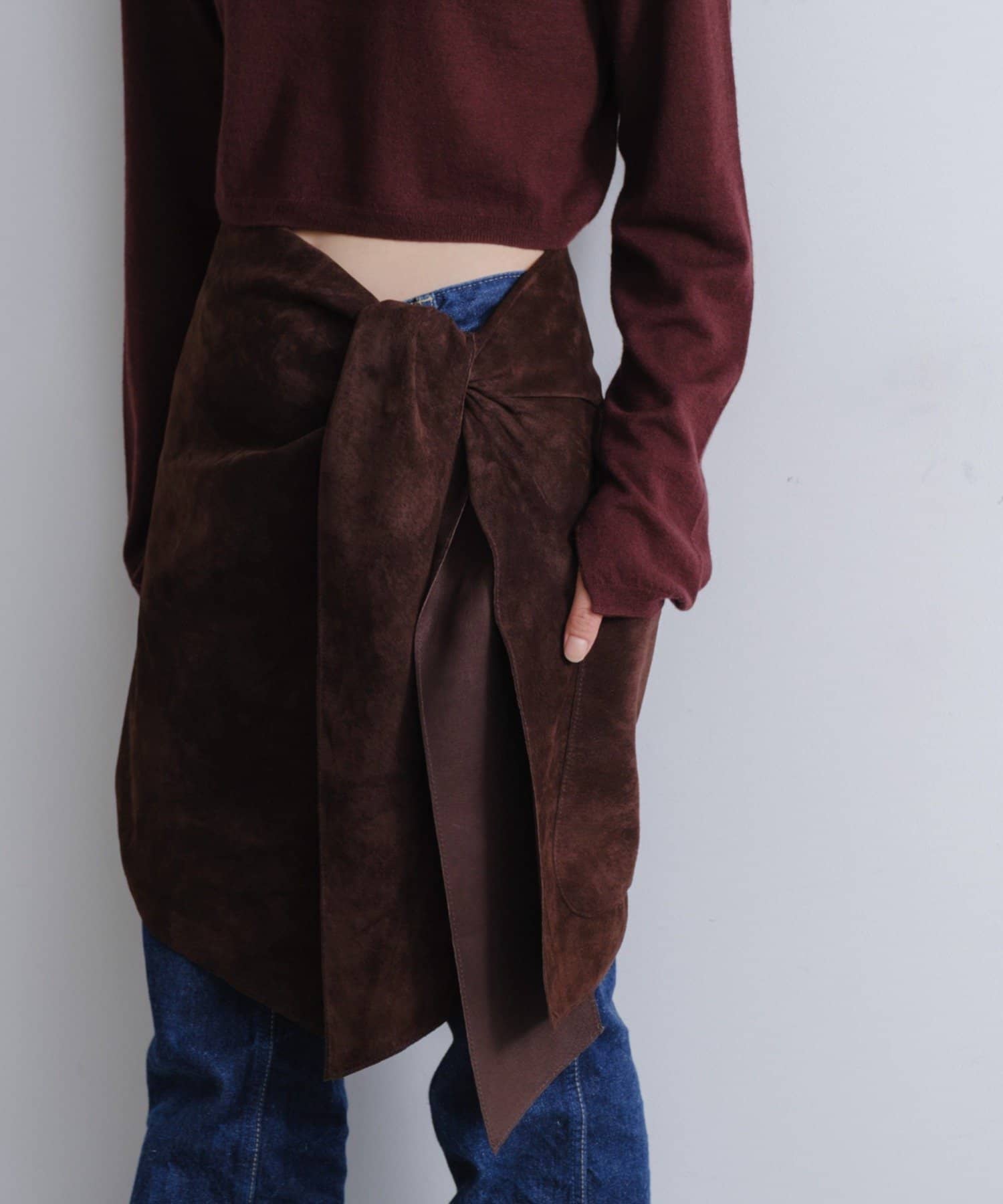 Pasterip(パセリ) Suede leather apron skirt