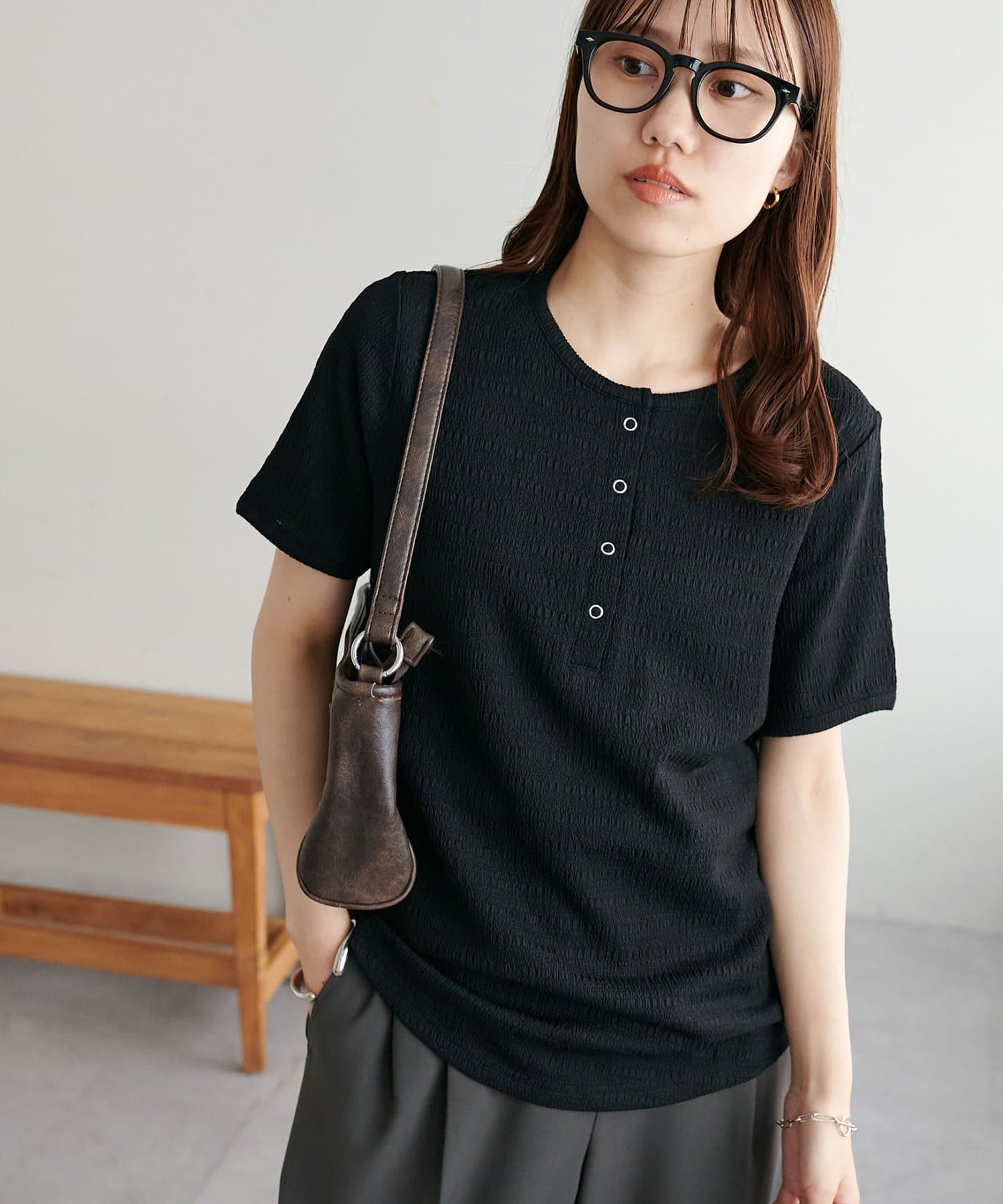 DISCOAT(ディスコート) 【WEB限定】ジャガードリングドット半袖Tシャツ